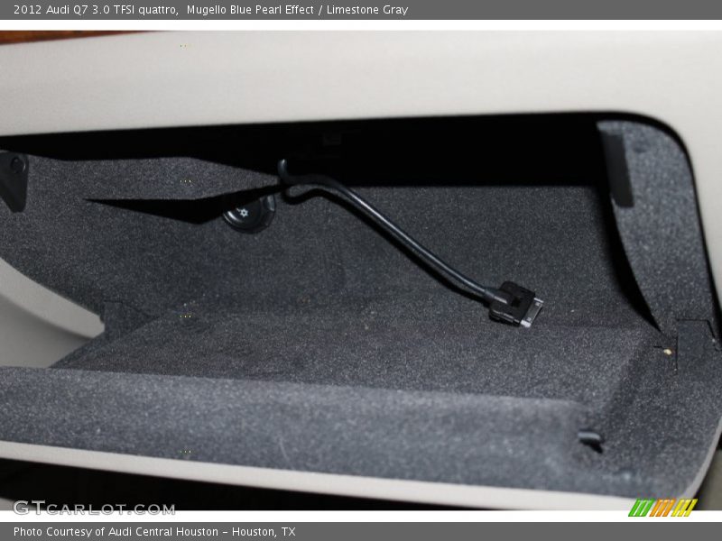 Mugello Blue Pearl Effect / Limestone Gray 2012 Audi Q7 3.0 TFSI quattro