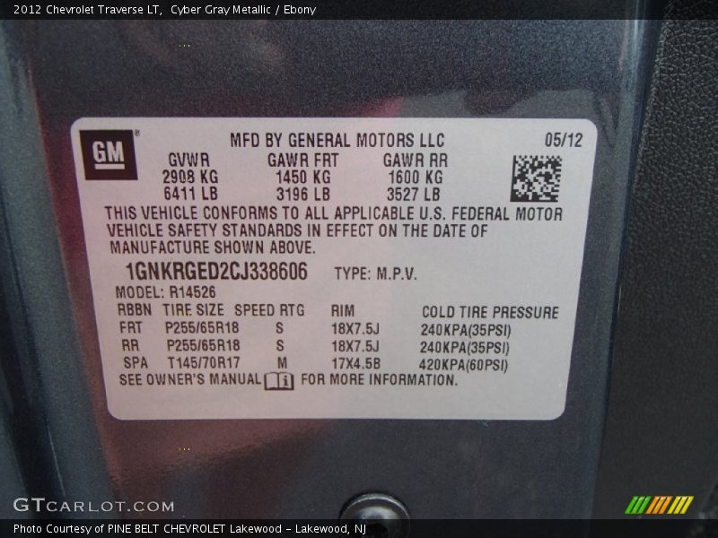 Cyber Gray Metallic / Ebony 2012 Chevrolet Traverse LT