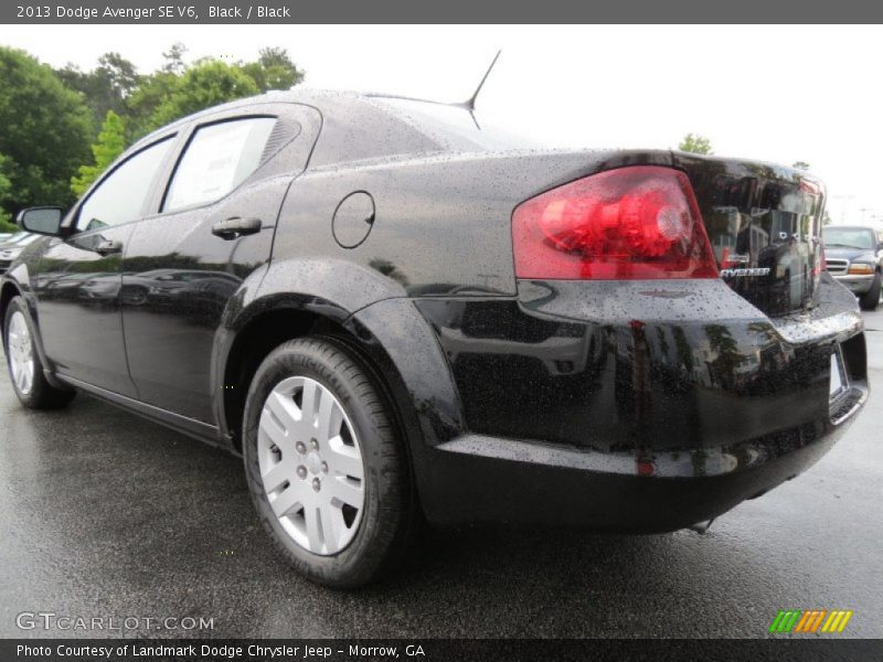 Black / Black 2013 Dodge Avenger SE V6