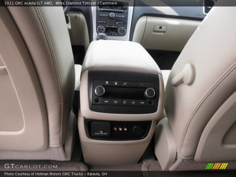 White Diamond Tintcoat / Cashmere 2011 GMC Acadia SLT AWD