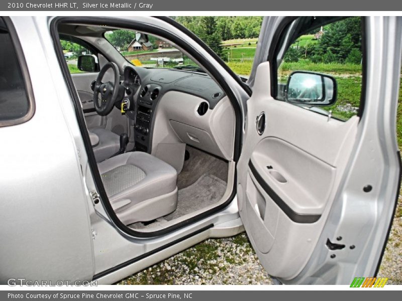 Silver Ice Metallic / Gray 2010 Chevrolet HHR LT
