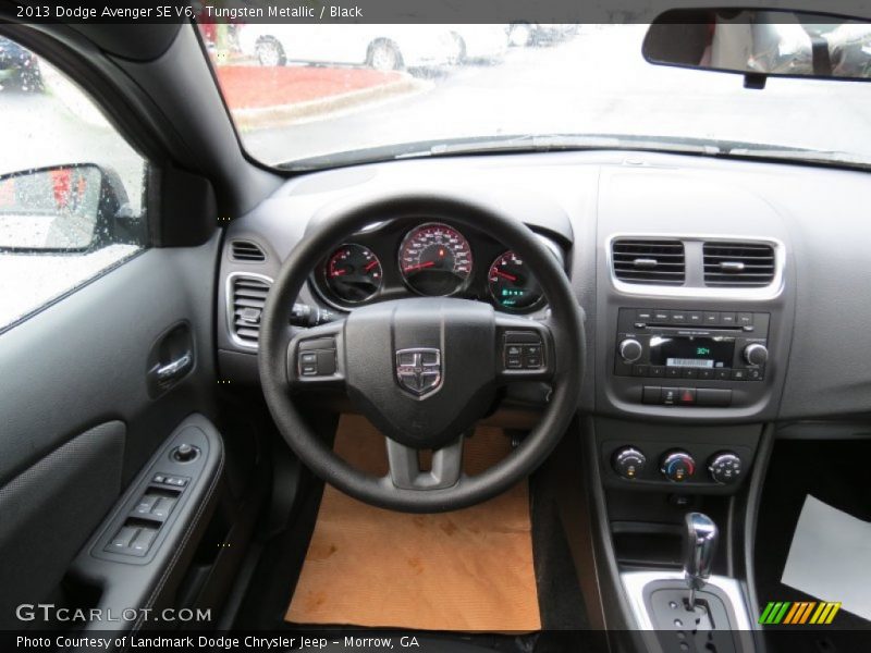 Tungsten Metallic / Black 2013 Dodge Avenger SE V6
