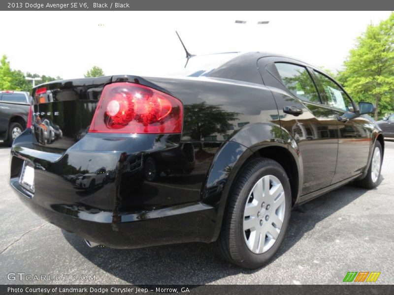 Black / Black 2013 Dodge Avenger SE V6