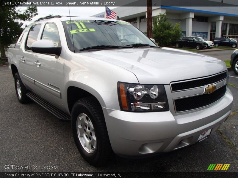 Sheer Silver Metallic / Ebony 2011 Chevrolet Avalanche LS 4x4