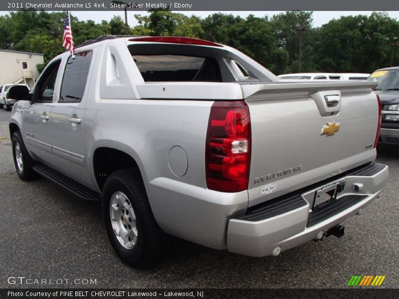 Sheer Silver Metallic / Ebony 2011 Chevrolet Avalanche LS 4x4