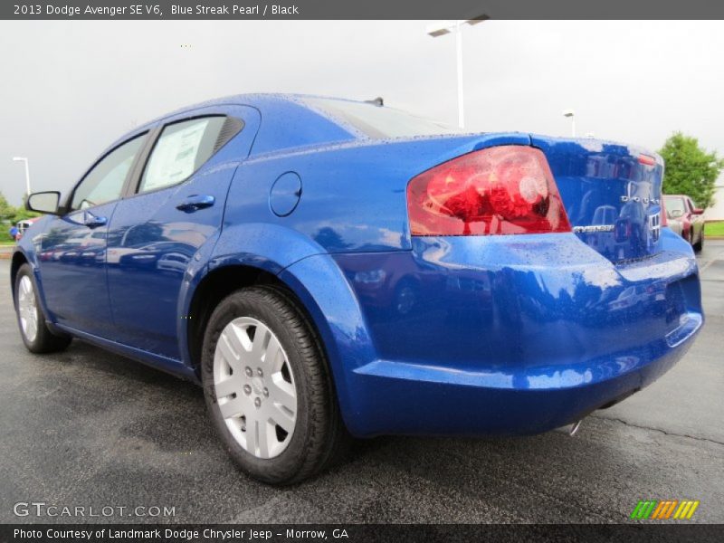 Blue Streak Pearl / Black 2013 Dodge Avenger SE V6
