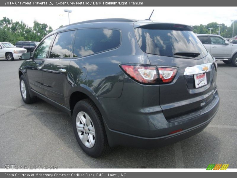 Cyber Grey Metallic / Dark Titanium/Light Titanium 2014 Chevrolet Traverse LS