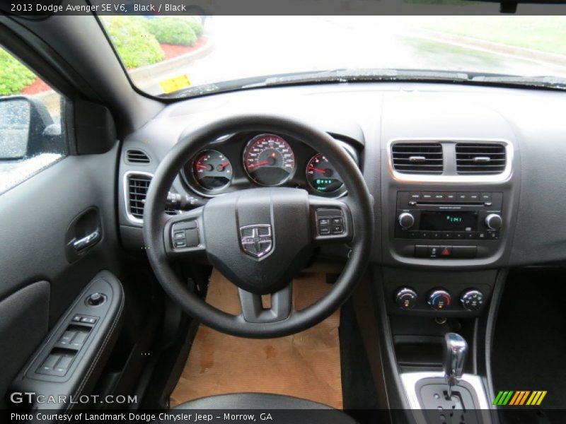 Black / Black 2013 Dodge Avenger SE V6