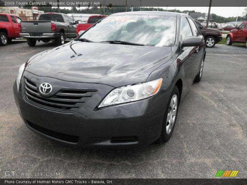 Magnetic Gray Metallic / Ash 2009 Toyota Camry LE