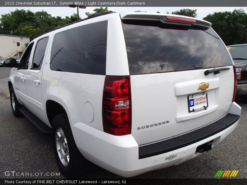 Summit White / Light Cashmere/Dark Cashmere 2013 Chevrolet Suburban LT