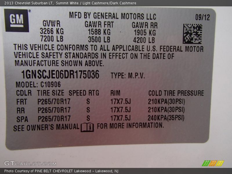 Summit White / Light Cashmere/Dark Cashmere 2013 Chevrolet Suburban LT