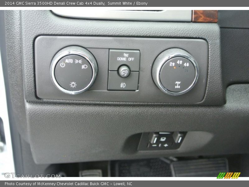 Controls of 2014 Sierra 3500HD Denali Crew Cab 4x4 Dually