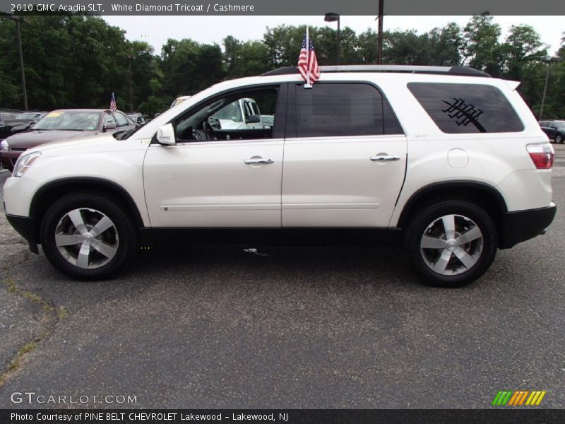 White Diamond Tricoat / Cashmere 2010 GMC Acadia SLT