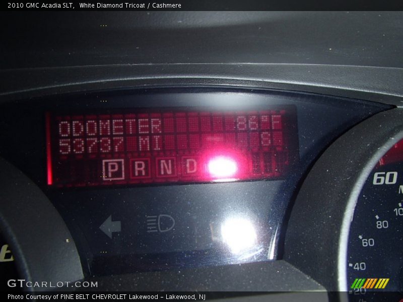 White Diamond Tricoat / Cashmere 2010 GMC Acadia SLT