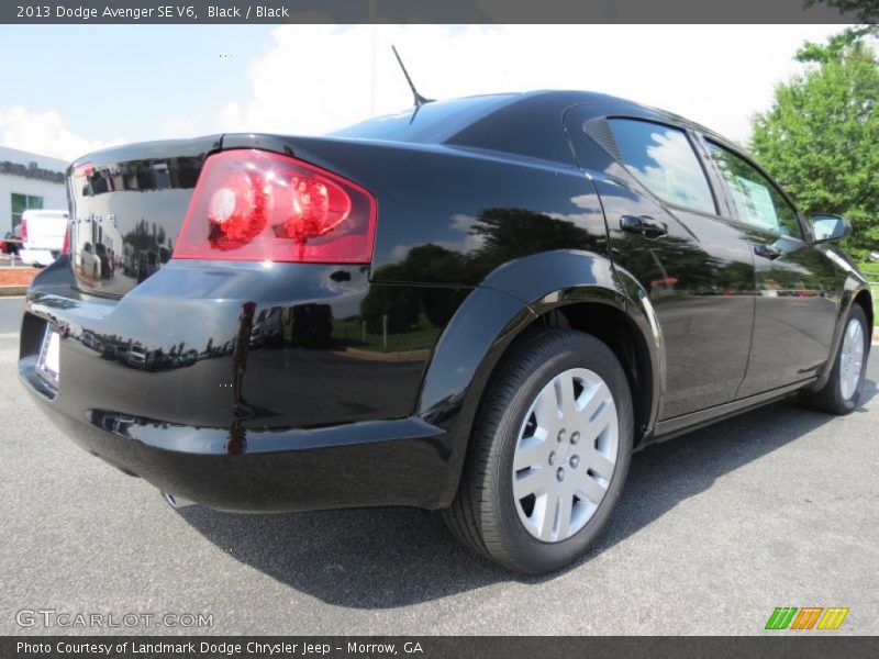 Black / Black 2013 Dodge Avenger SE V6