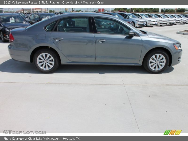 Platinum Gray Metallic / Moonrock Gray 2013 Volkswagen Passat 2.5L S