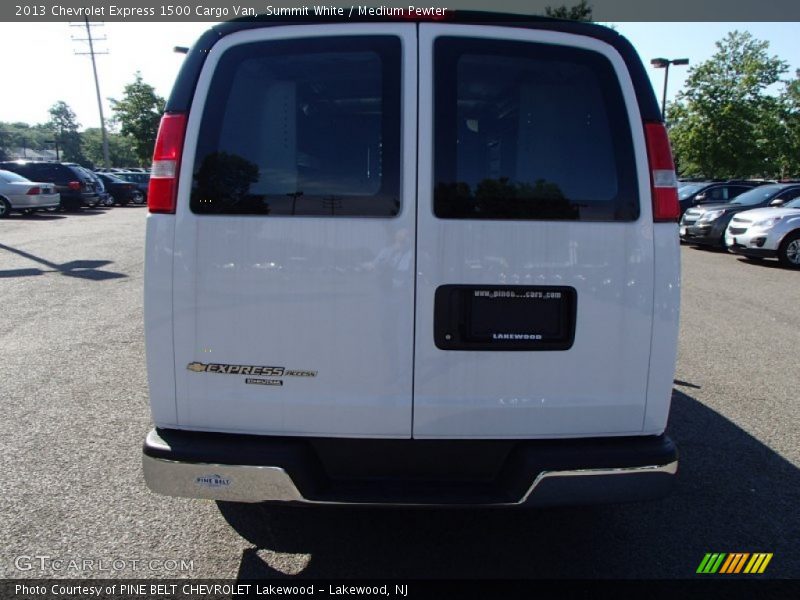 Summit White / Medium Pewter 2013 Chevrolet Express 1500 Cargo Van