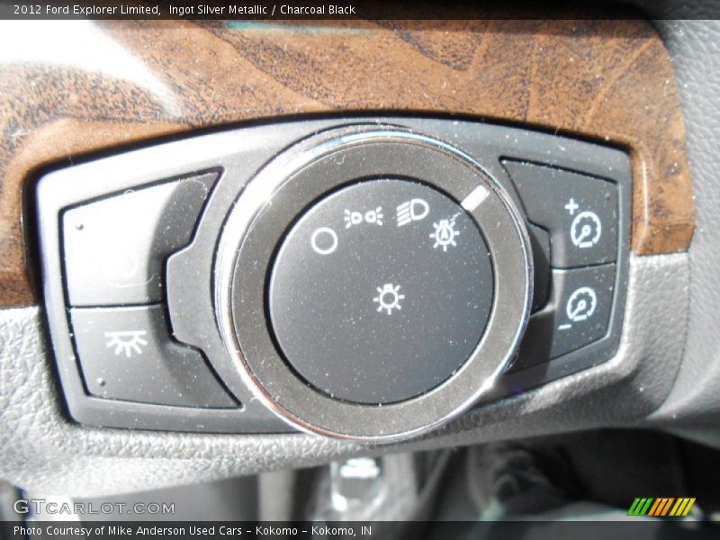 Ingot Silver Metallic / Charcoal Black 2012 Ford Explorer Limited