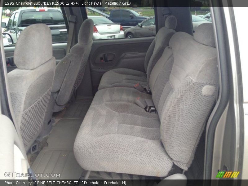 Light Pewter Metallic / Gray 1999 Chevrolet Suburban K1500 LS 4x4