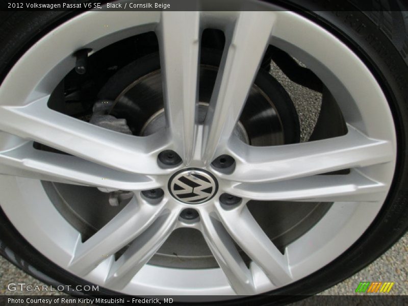 Black / Cornsilk Beige 2012 Volkswagen Passat V6 SE