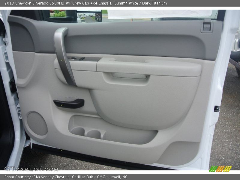 Summit White / Dark Titanium 2013 Chevrolet Silverado 3500HD WT Crew Cab 4x4 Chassis