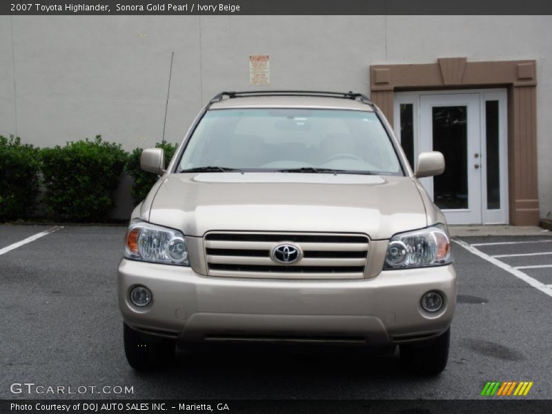 Sonora Gold Pearl / Ivory Beige 2007 Toyota Highlander