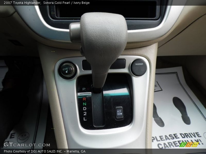 Sonora Gold Pearl / Ivory Beige 2007 Toyota Highlander