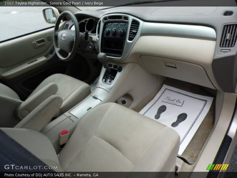 Sonora Gold Pearl / Ivory Beige 2007 Toyota Highlander