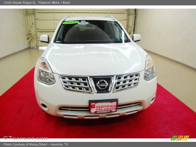 Phantom White / Black 2009 Nissan Rogue SL