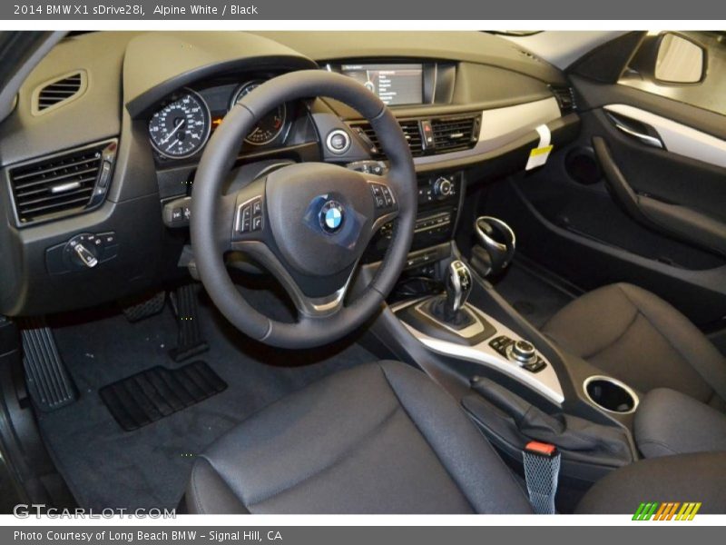 Alpine White / Black 2014 BMW X1 sDrive28i