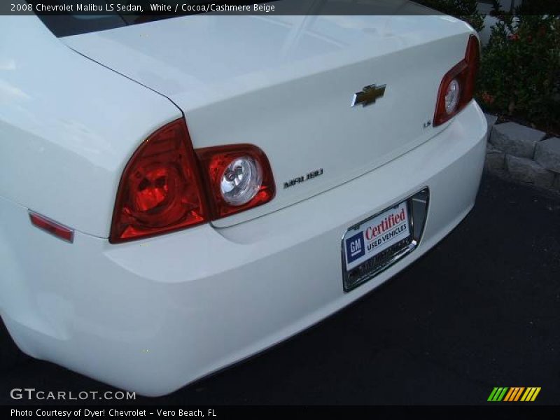 White / Cocoa/Cashmere Beige 2008 Chevrolet Malibu LS Sedan