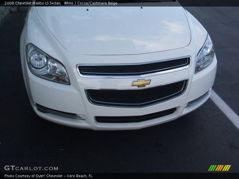 White / Cocoa/Cashmere Beige 2008 Chevrolet Malibu LS Sedan