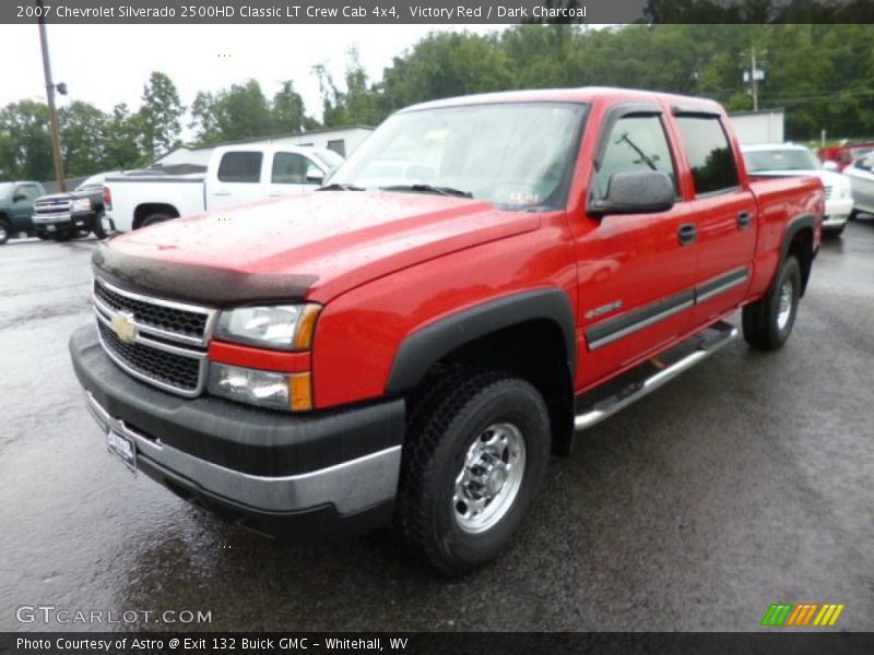 Victory Red / Dark Charcoal 2007 Chevrolet Silverado 2500HD Classic LT Crew Cab 4x4