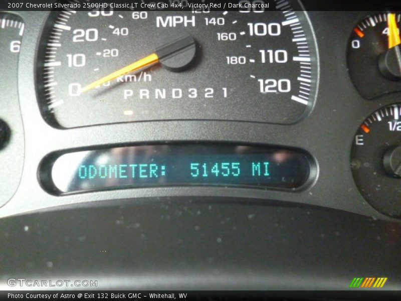 Victory Red / Dark Charcoal 2007 Chevrolet Silverado 2500HD Classic LT Crew Cab 4x4