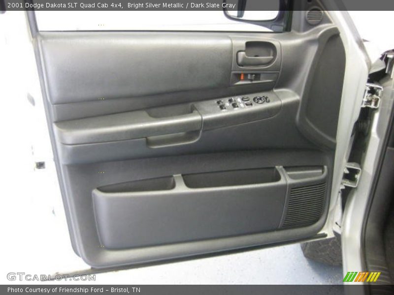 Door Panel of 2001 Dakota SLT Quad Cab 4x4