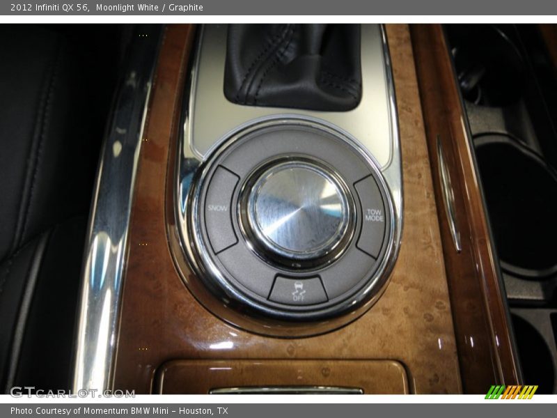 Controls of 2012 QX 56