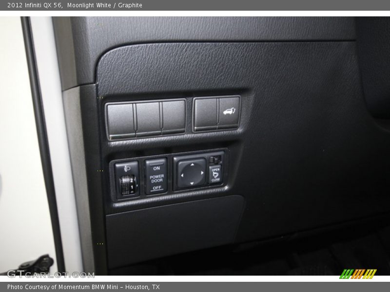 Controls of 2012 QX 56