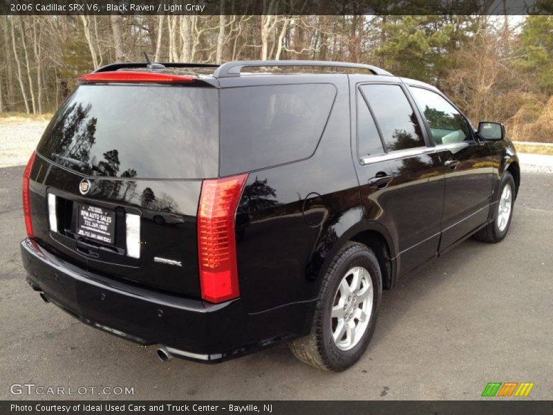 Black Raven / Light Gray 2006 Cadillac SRX V6