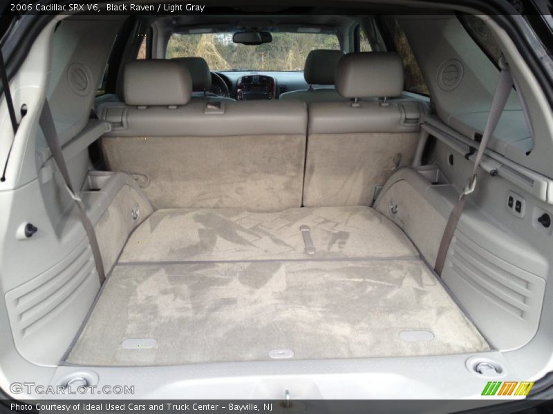 Black Raven / Light Gray 2006 Cadillac SRX V6