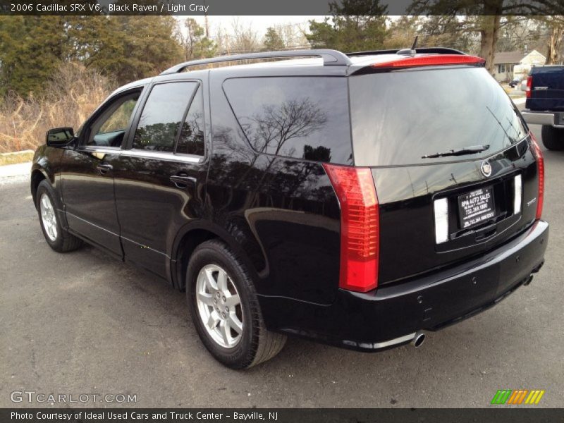 Black Raven / Light Gray 2006 Cadillac SRX V6