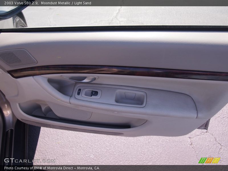 Moondust Metallic / Light Sand 2003 Volvo S80 2.9