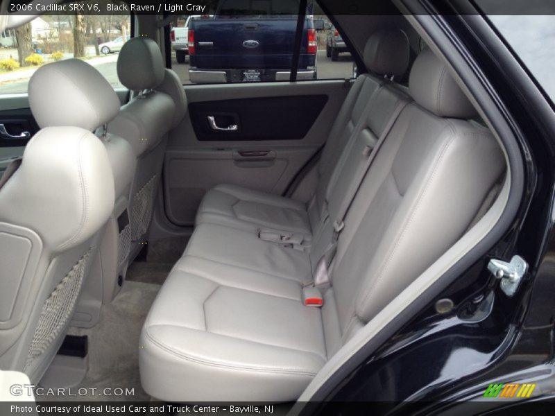 Black Raven / Light Gray 2006 Cadillac SRX V6