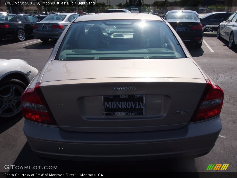 Moondust Metallic / Light Sand 2003 Volvo S80 2.9