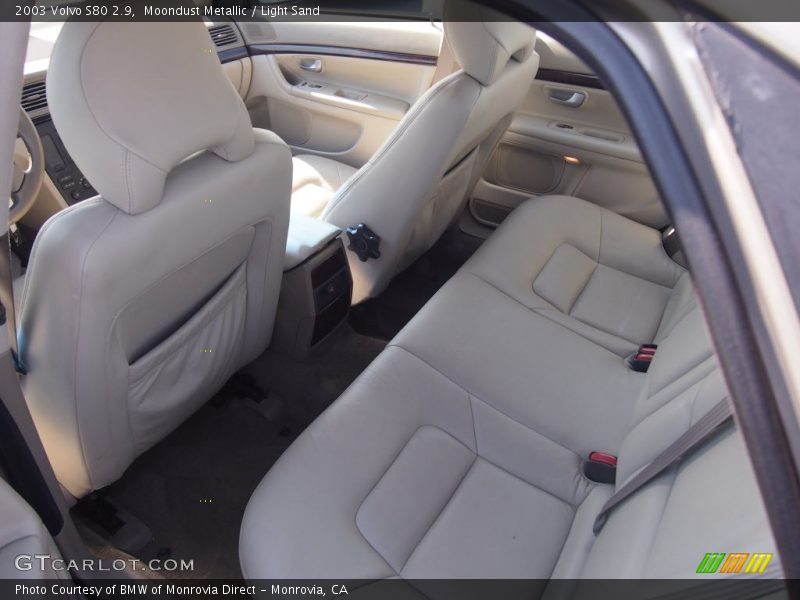 Moondust Metallic / Light Sand 2003 Volvo S80 2.9