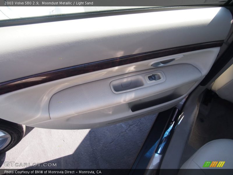 Moondust Metallic / Light Sand 2003 Volvo S80 2.9