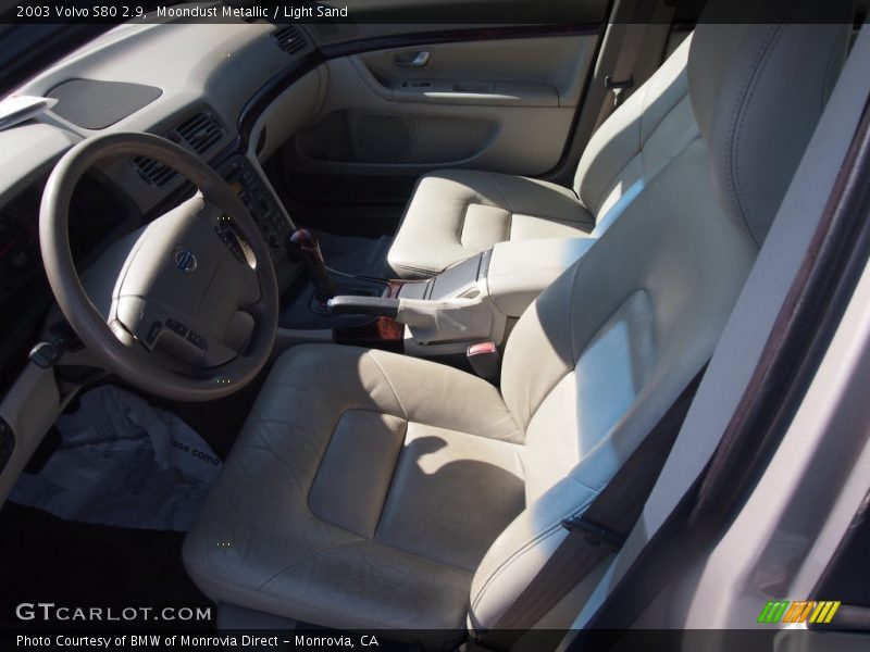 Moondust Metallic / Light Sand 2003 Volvo S80 2.9