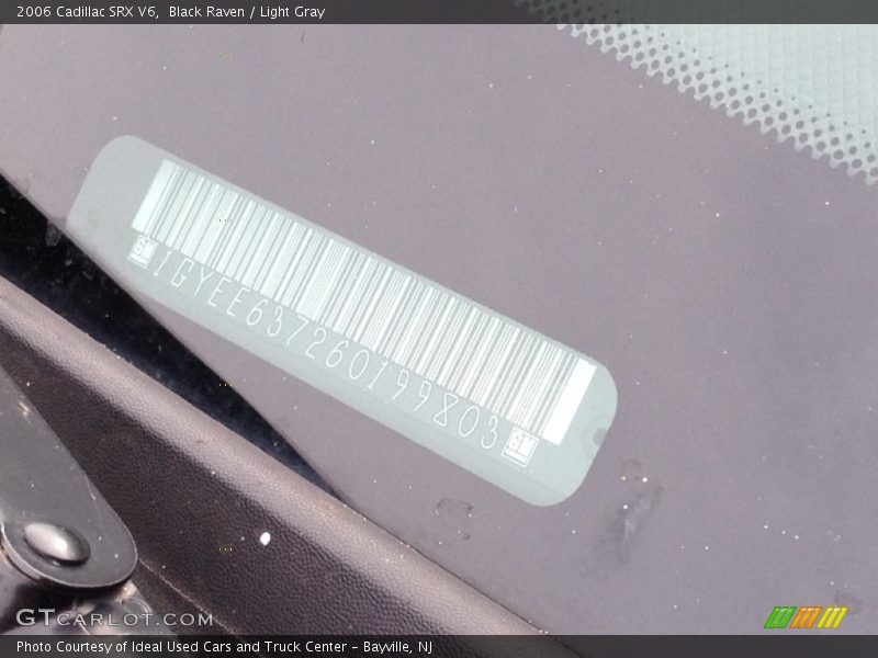Black Raven / Light Gray 2006 Cadillac SRX V6