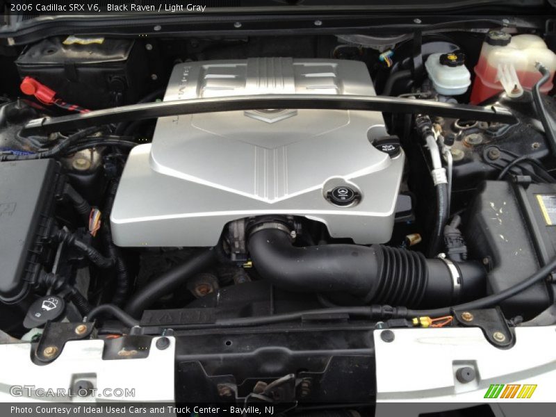 Black Raven / Light Gray 2006 Cadillac SRX V6