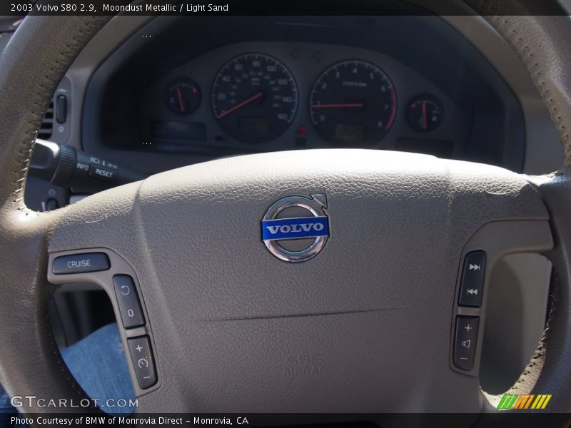 Moondust Metallic / Light Sand 2003 Volvo S80 2.9