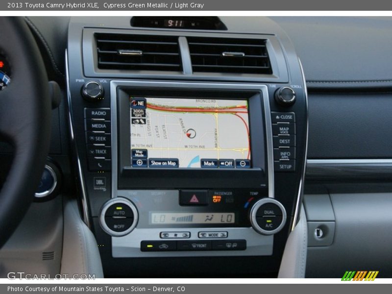 Cypress Green Metallic / Light Gray 2013 Toyota Camry Hybrid XLE